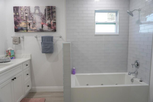 Building Photo - 293 Monte Cristo Blvd