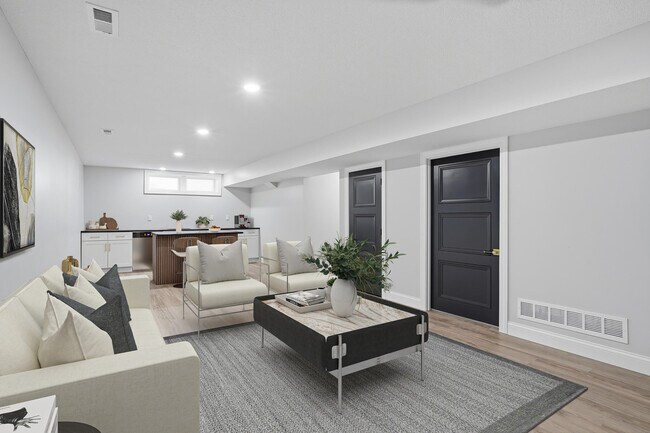 Building Photo - 4403 Glen Eagle Dr