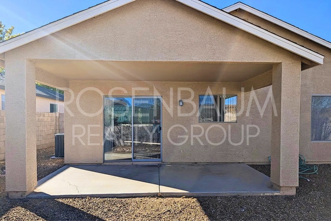 Building Photo - Beautiful 3-bedrooms, 2-baths home in the Viewpoint Community of Prescott Valley!