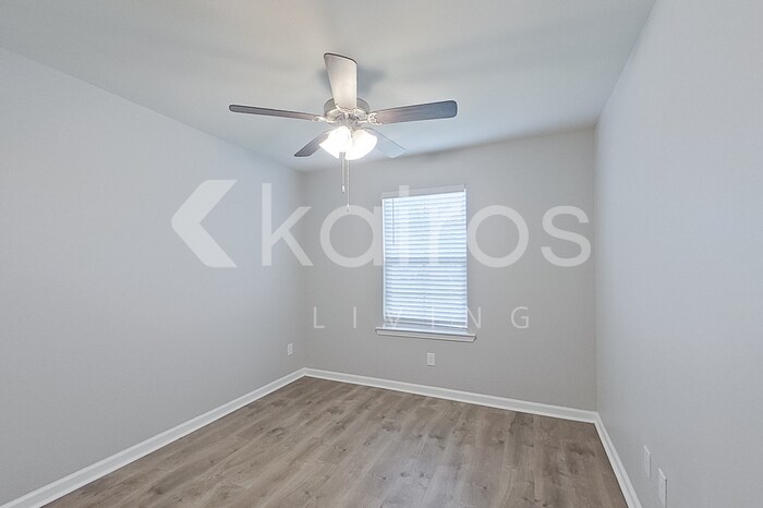 Building Photo - 107 Yardley Ct