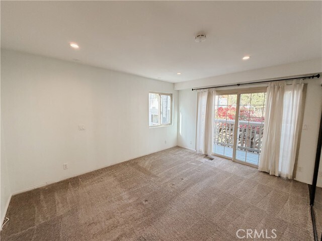 Building Photo - 104 S Francisca Ave