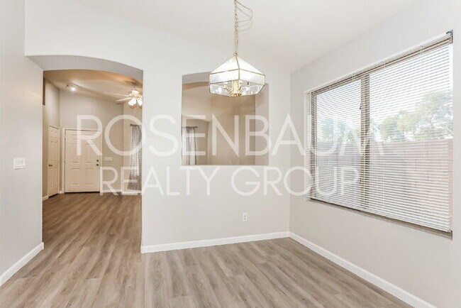 Building Photo - Beautiful 3-bedrooms, 2-baths home nestled...