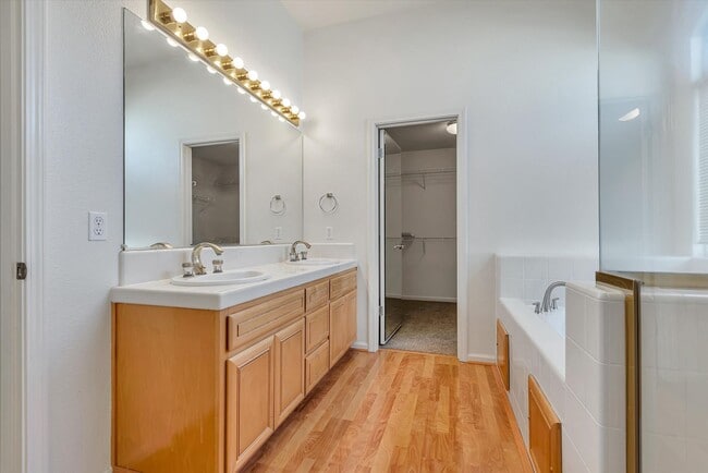 Building Photo - Spacious 4 Bedroom Home. Located in Cupertino