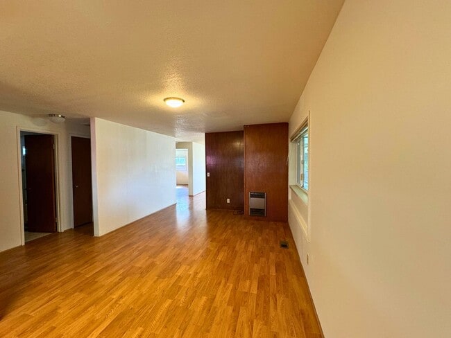 Building Photo - (HAR) South Eugene 4 bedroom/2 bath Home
