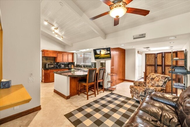 Building Photo - 34820 Mission Hills Dr