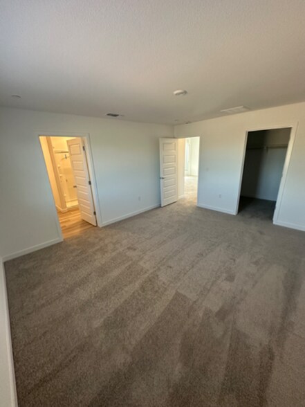 Building Photo - 1486 Sea Holly St