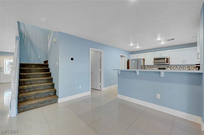 Building Photo - 5470 Logville St