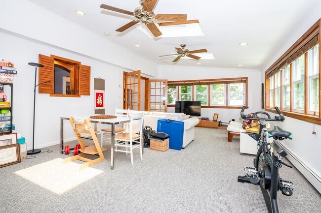 Building Photo - PALISADE