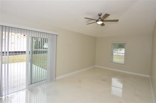 Building Photo - 31 Slumber Path