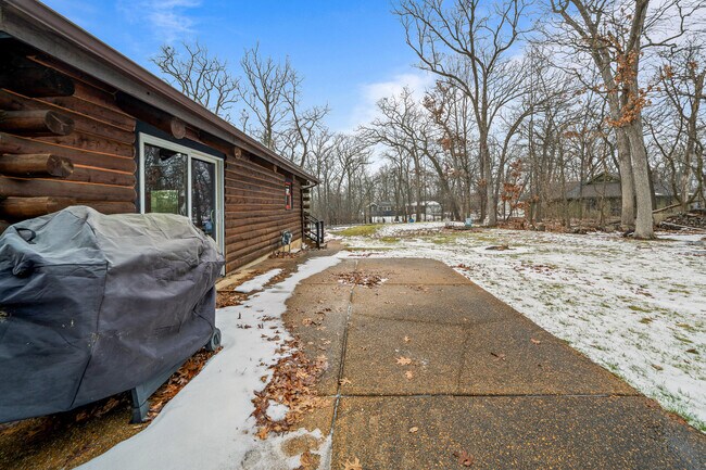 Building Photo - N1508 Wildwood Rd