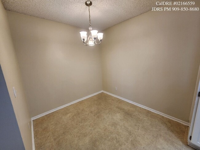 Building Photo - Ontario 2 Bedroom Condo