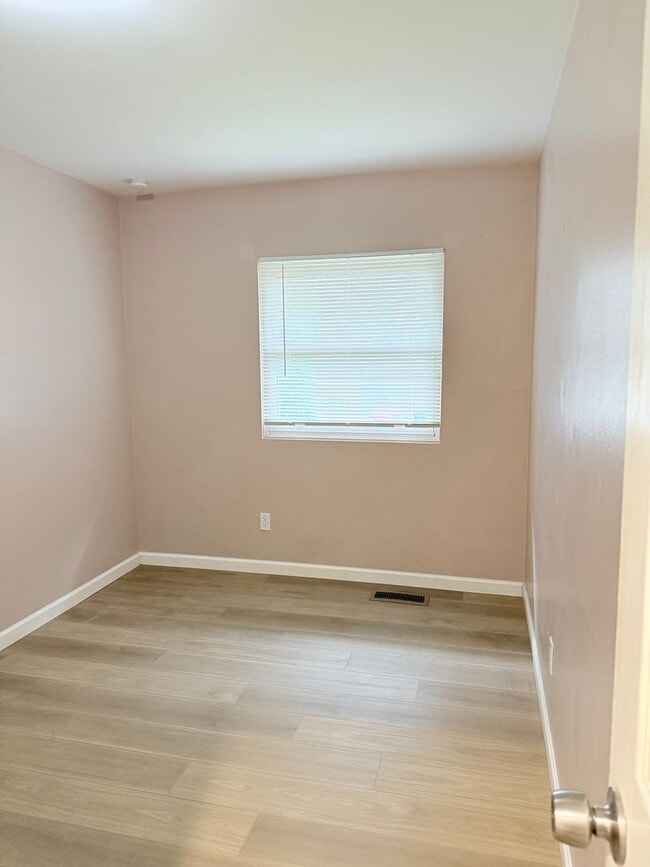 Building Photo - Great Home for rent