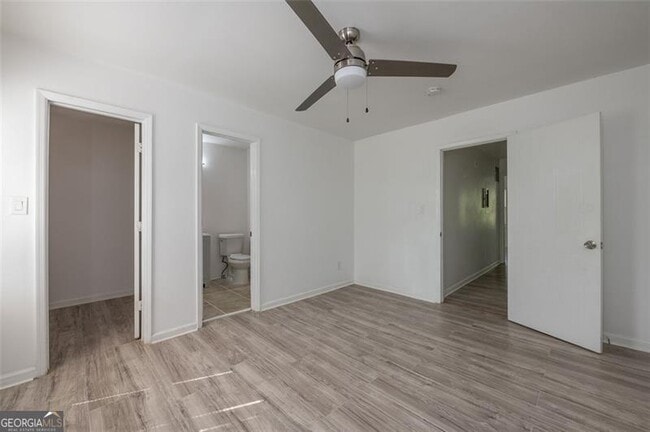 Building Photo - 348 Lakeridge Ct