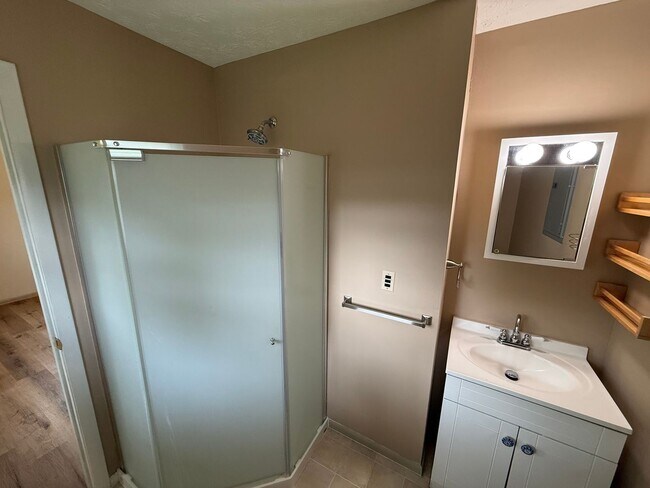 Building Photo - 3 Bedroom Home in West Lafayette School District!