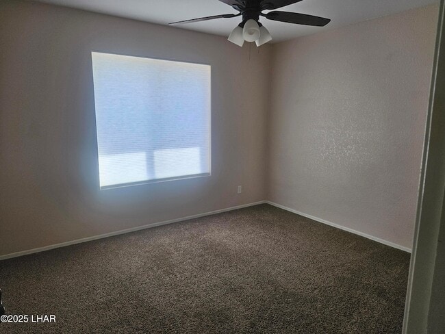 Building Photo - 3633 Desert Garden Dr