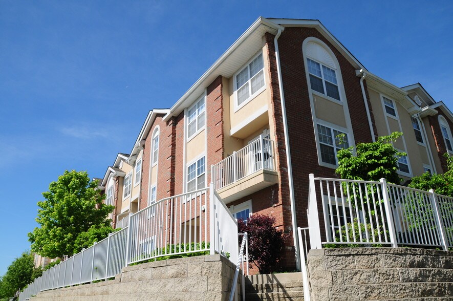Primary Photo - Liberty Terrace