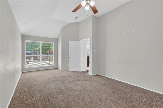 Building Photo - 505 Picketts Dr