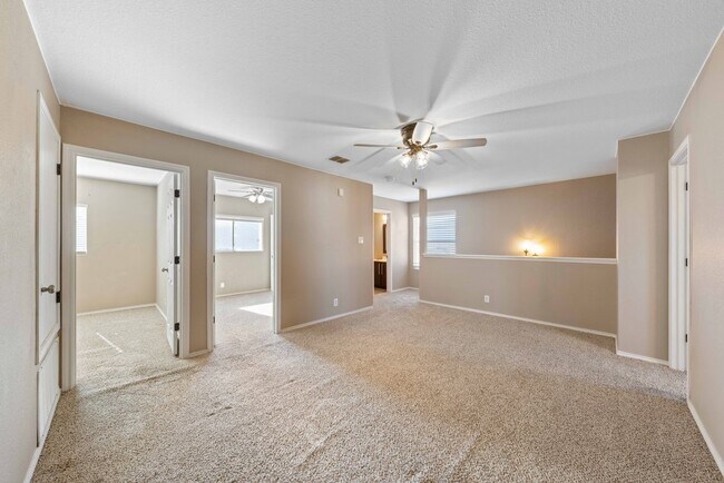 Building Photo - 219 Coriander Bend