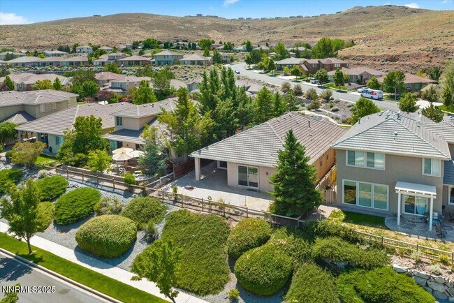 Building Photo - 2720 Albazano Dr