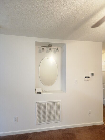 Dining Room - 837 Shackleton Rd