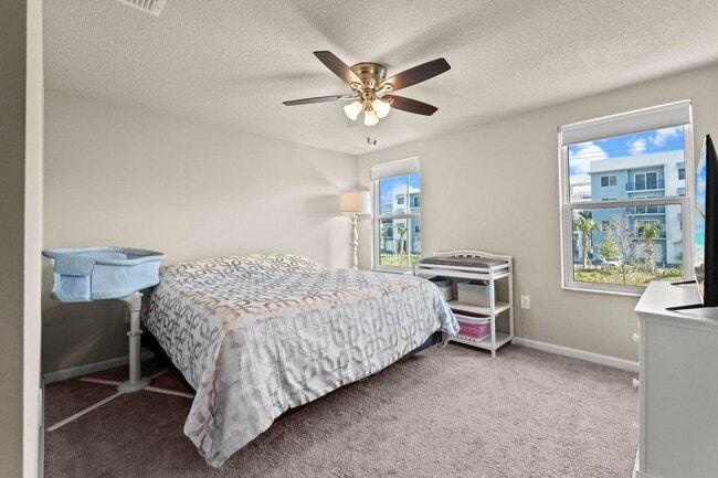 Building Photo - 359 Angler Dr