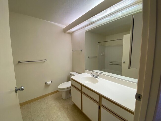 Building Photo - 127TAB
