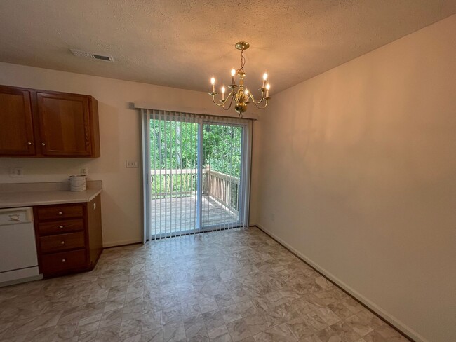 Building Photo - 1206 Long Meadows Dr