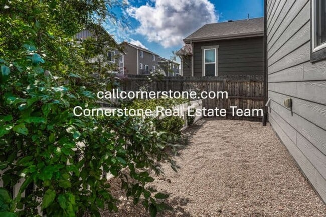 Building Photo - 6191 Jorie Rd