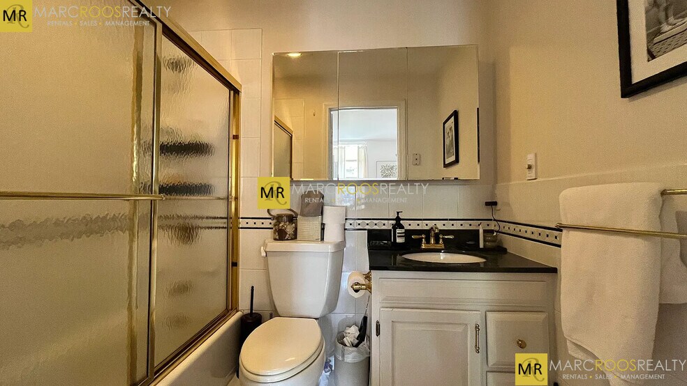 Primary Photo - 238 Marlborough St