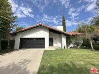 Building Photo - 1097 Finrod Ct