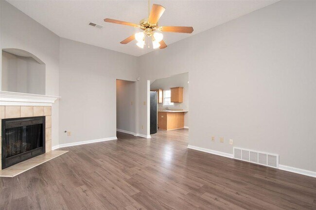 Building Photo - 2807 Virginia Woods Pl