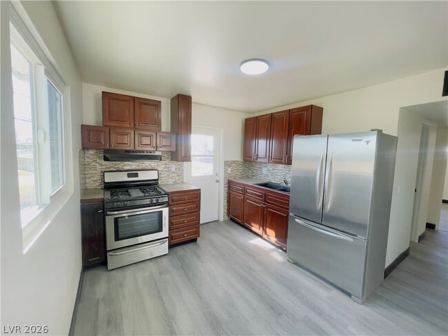 Building Photo - 2317 Santa Rita Dr