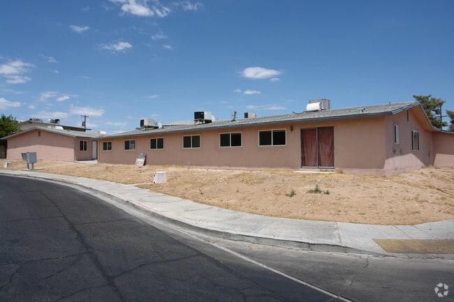 Building Photo - 6400 Casada Way