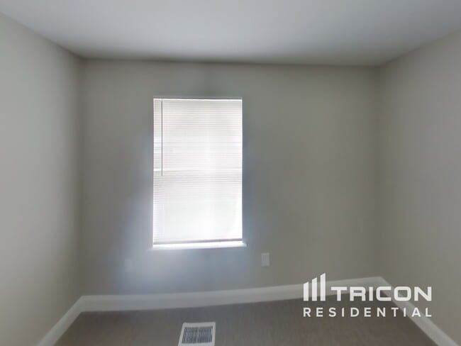 Building Photo - 7 Stone Garden Ct