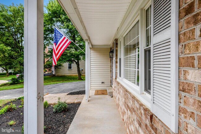Building Photo - 2219 Cedar Mill Ct