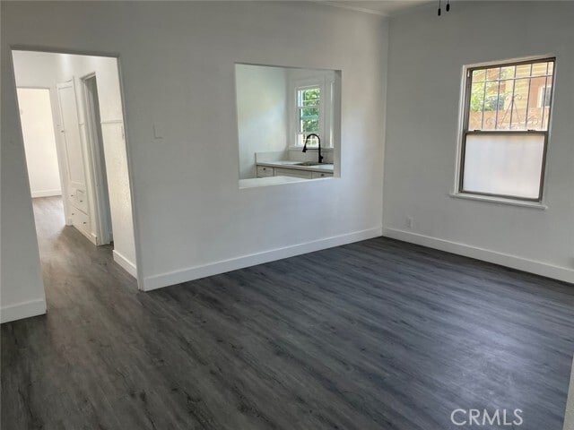 Building Photo - 1040 Gardenia Ave