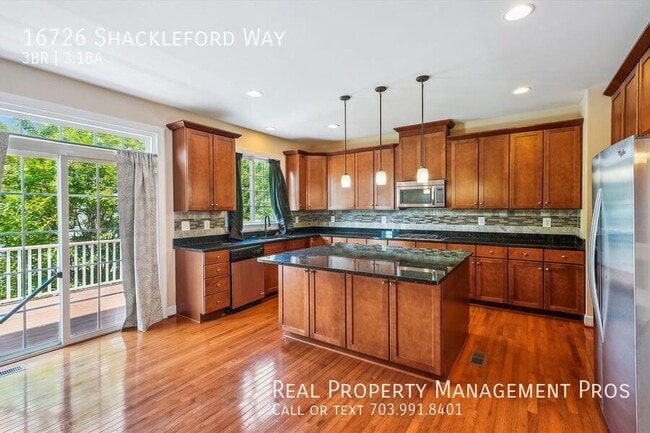 Building Photo - 16726 Shackleford Way