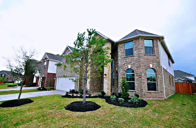 Building Photo - 710 Streamwood Ln