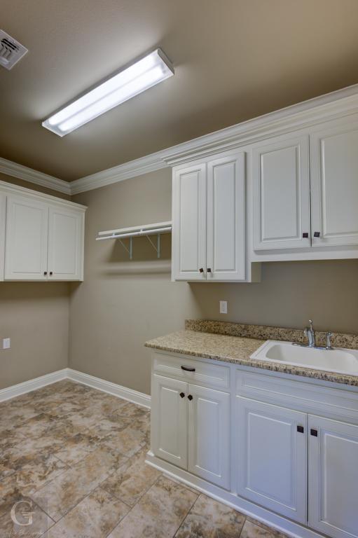 Building Photo - 3038 Sagefield Ln