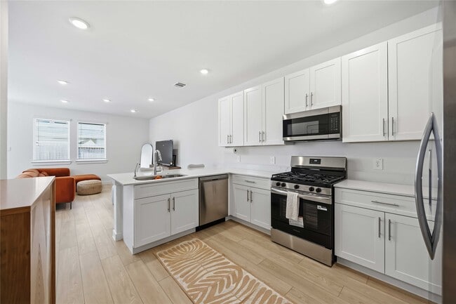 Building Photo - 3614 Eclipse Ct