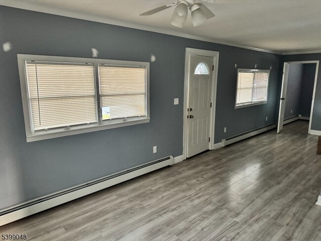 Building Photo - 24 Outlook Ave