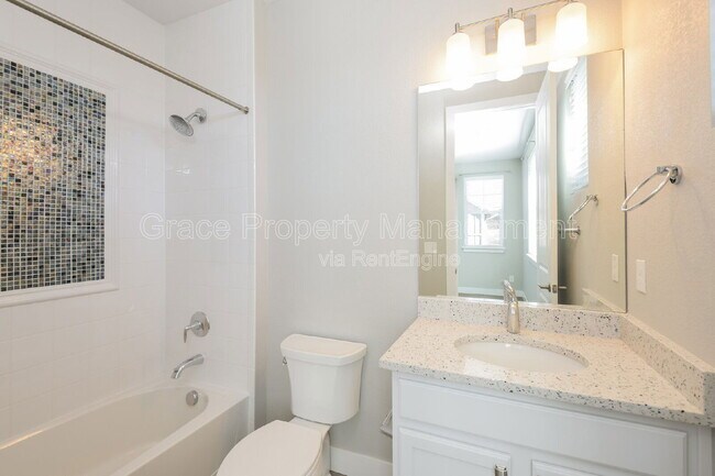 Building Photo - 1962 W 137th Dr