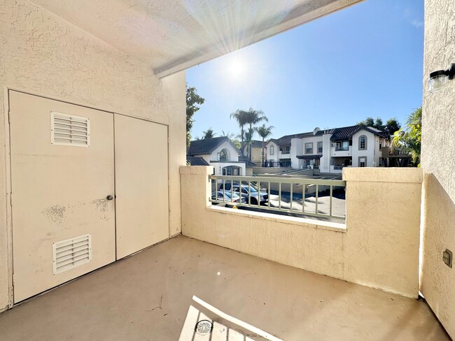 Building Photo - Beautiful 2Bd/2Ba Condo Located in Mira Mesa!