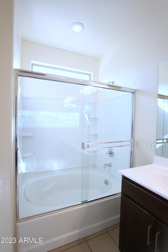 Building Photo - 5719 W Encinas Ln