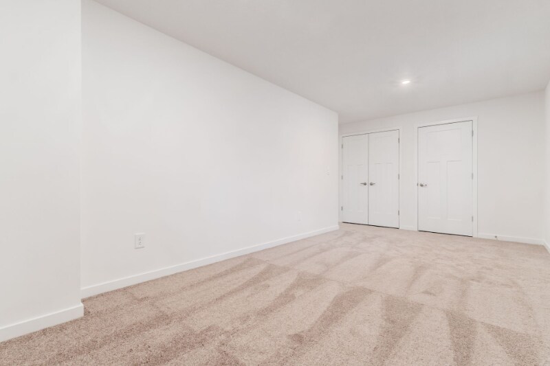 Building Photo - 129 Dusky Willow Dr