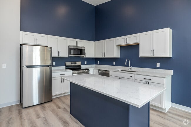 Interior Photo - Midwest Flats