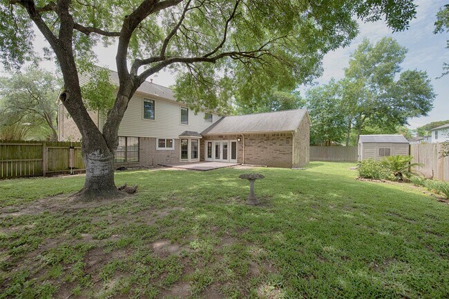 Building Photo - 2030 Cutter Dr