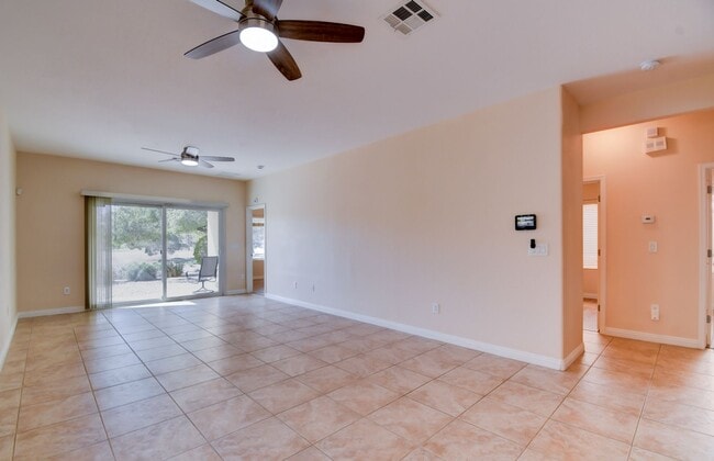 Building Photo - Sun City Aliante Must See!