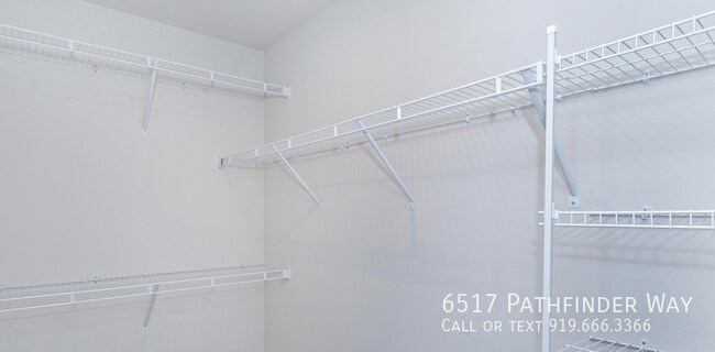 Building Photo - 6517 Pathfinder Wy