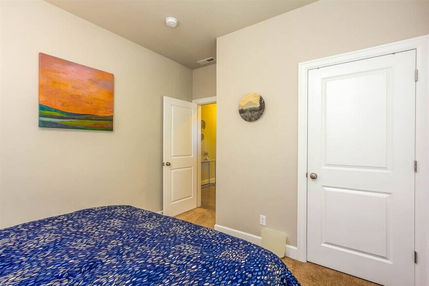 Building Photo - 20379 Sonata Way